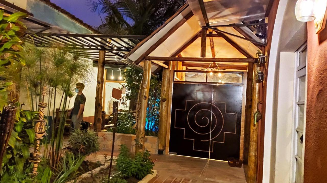 Hostal Yakumama Cuenca Zewnętrze zdjęcie