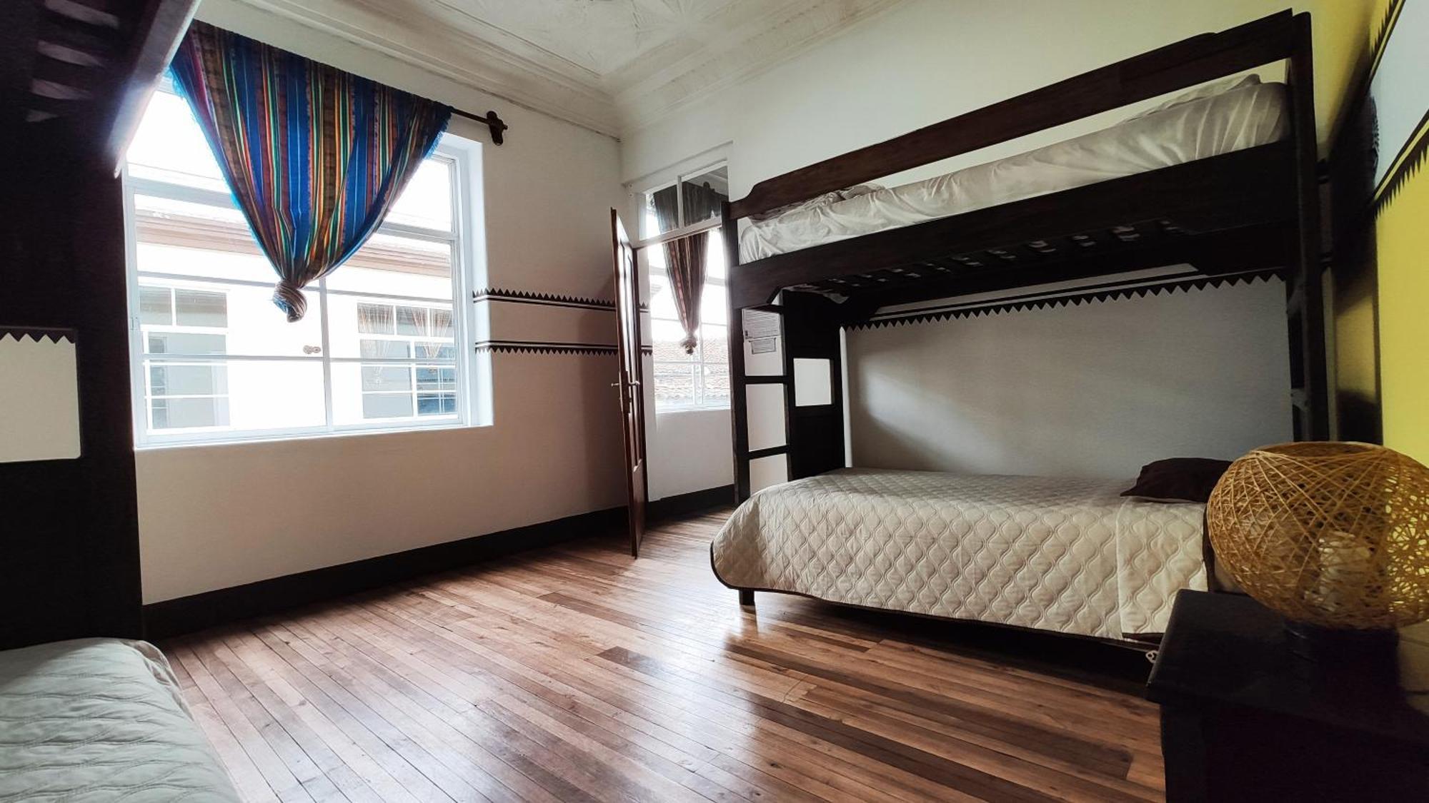 Hostal Yakumama Cuenca Pokój zdjęcie